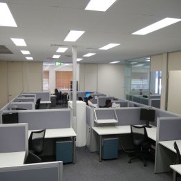 workstations_middle1